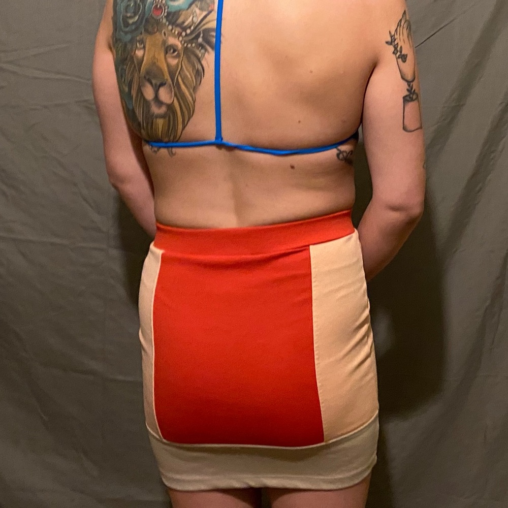 🍒F21 Colorblock Mini🍒 - Picture 3 of 4